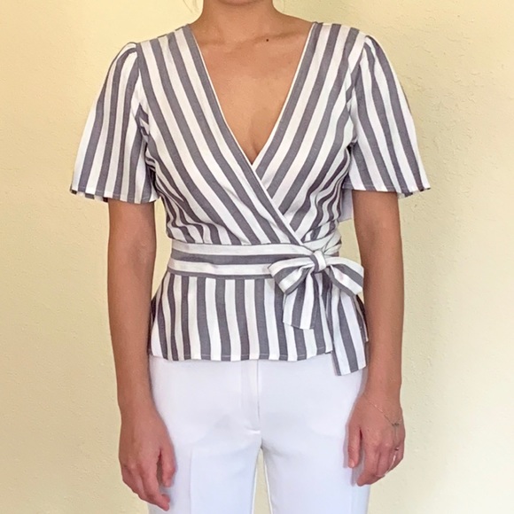 NWT BB DAKOTA WRAP BLOUSE - Picture 2 of 9